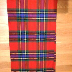 Red plaid Abercrombie scarf
